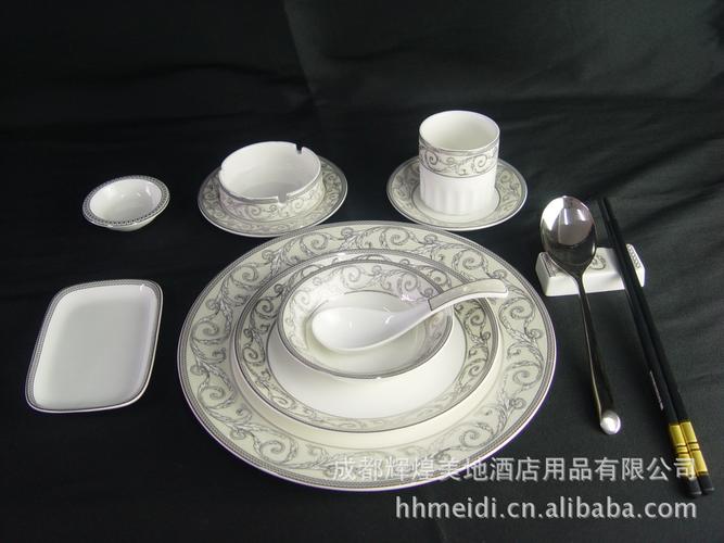 酒店用品 摆台系列 加花套装餐具 光艳逼人
